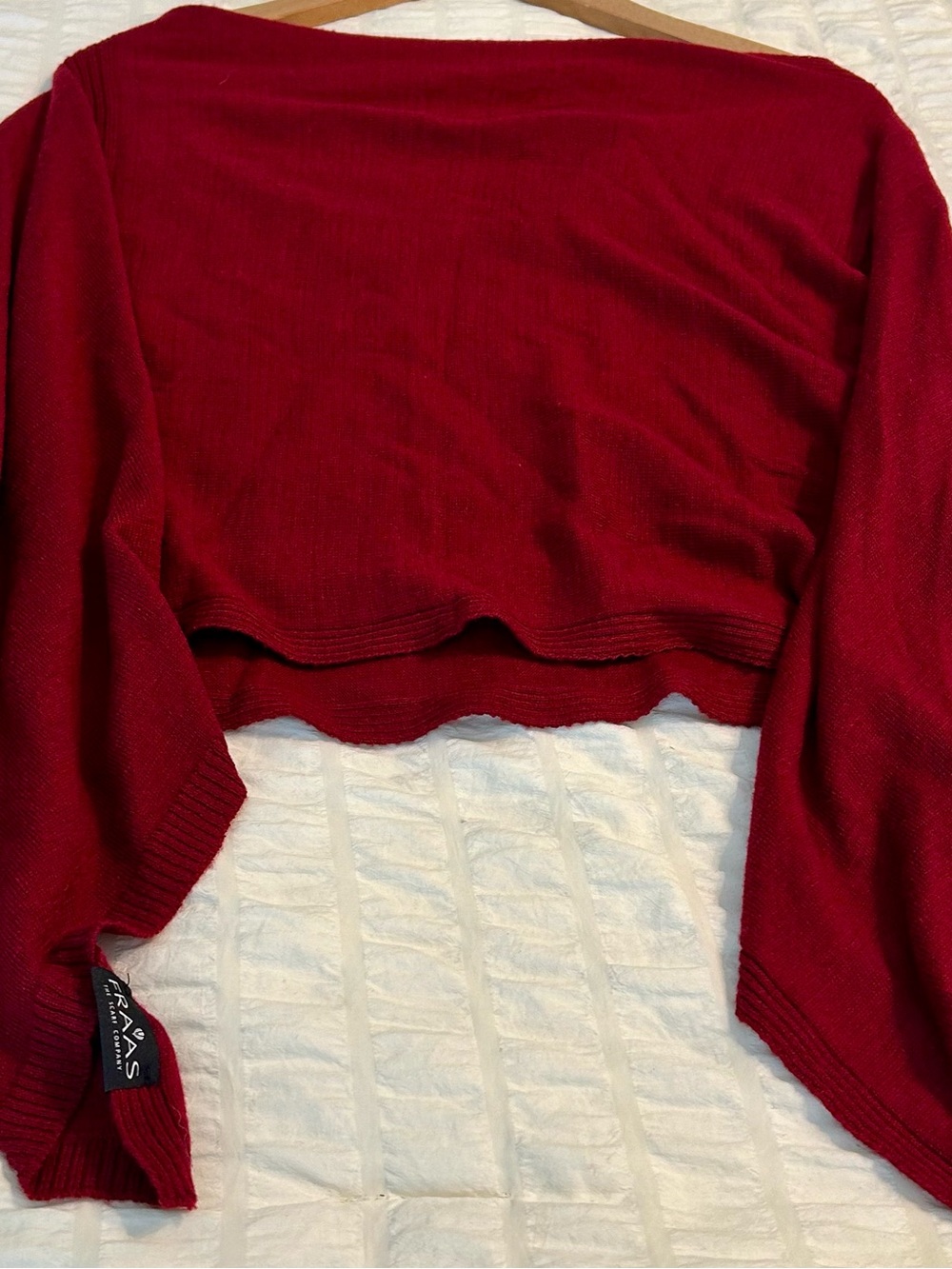Fraas Red Cropped Knit Shrug